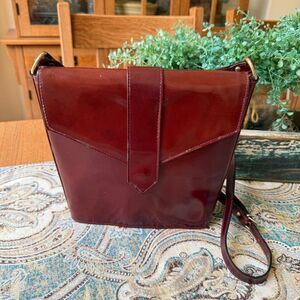 Bugatti Leather Shoulder Bag Burgundy Structured Bucket Purse Vintage